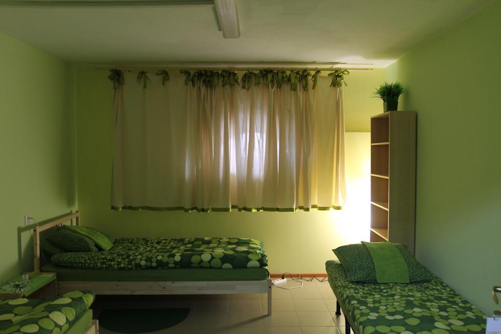 Lemon Hostel Puschkin Zimmer foto